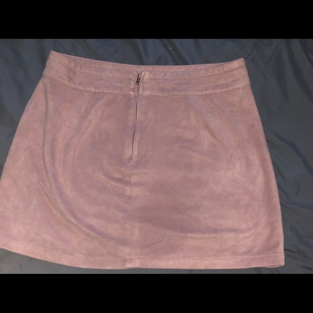 Kendall and Kylie Pale Pink Skirt💓